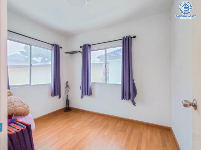 *****ทาวน์เฮ้าส์มือสองย่านปทุมธานี ม.บ้านพฤกษา แจ้งวัฒนะ-ราชพฤกษ์ #หลังมุม เนื้อที่กว้างขวางเกือบ 27 ตร.ว. ฟังก์ชัน 3 ห้องนอน 2 ห้องน้ำ 1 ที่จอดรถ บ้านพร้อมอยู่ แถมฟรี! 2 เครื่องปรับอากาศ บนทำเลเชื่อมต่อถ.ราชพฤกษ์, ถ.แจ้งวัฒนะ และทางด่วน "บางปะอิน-ปากเกร็ด"